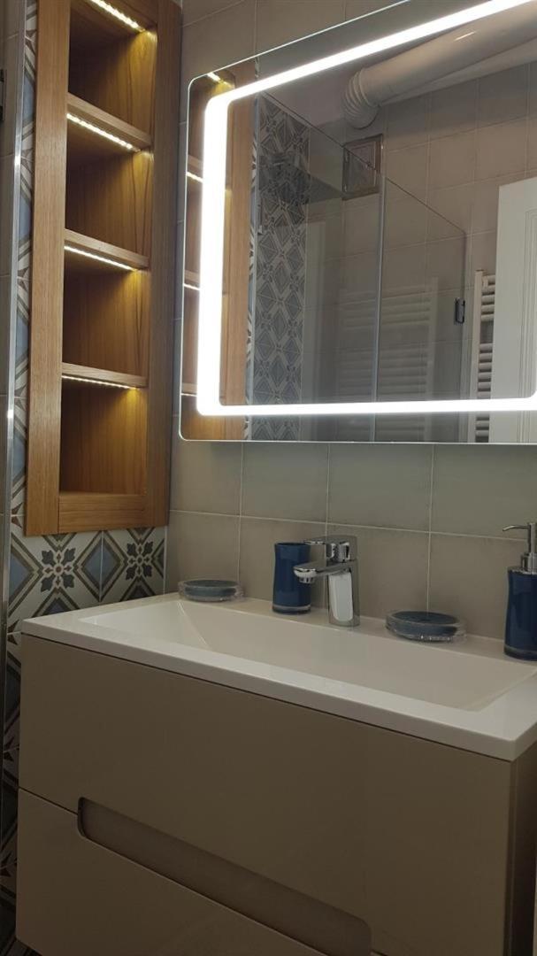 Center Gold Apartment بودابست المظهر الخارجي الصورة